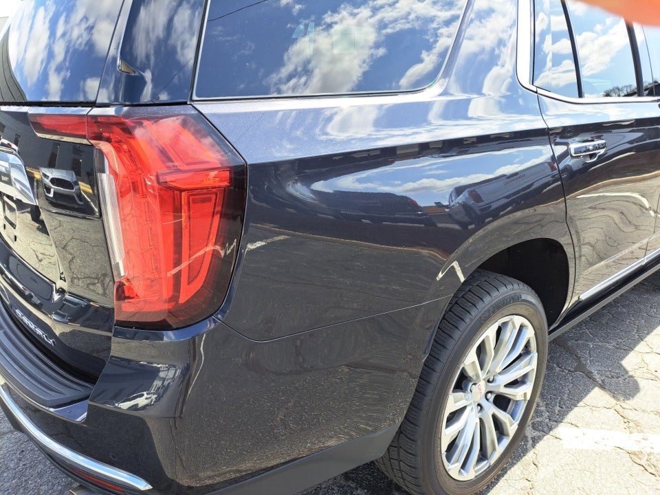 2023 GMC Yukon 4WD Denali