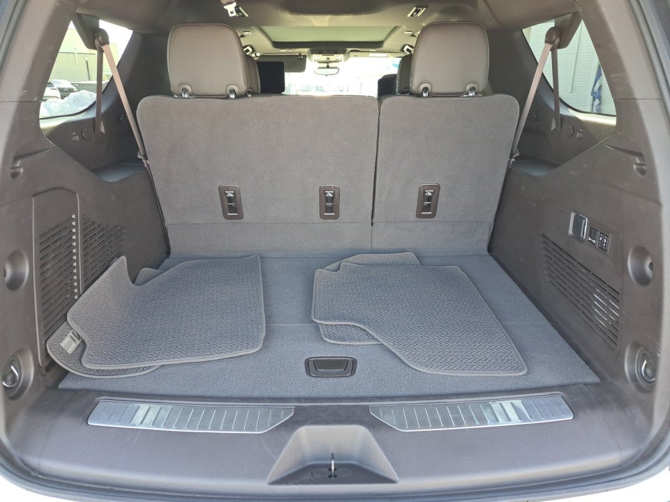 2023 GMC Yukon XL 4WD Denali