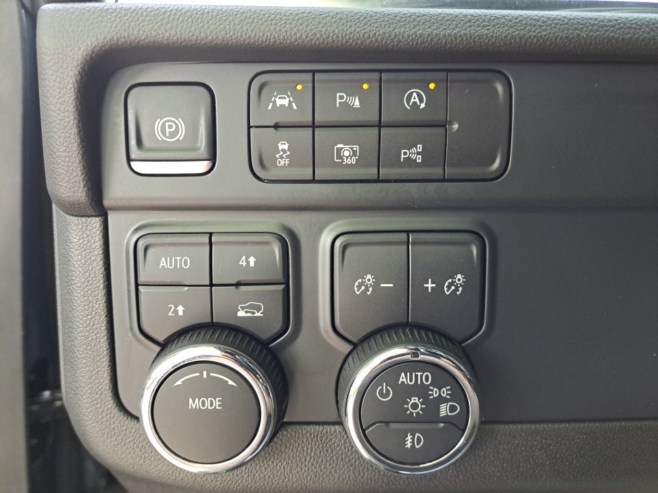 2025 Chevrolet Tahoe 4WD High Country