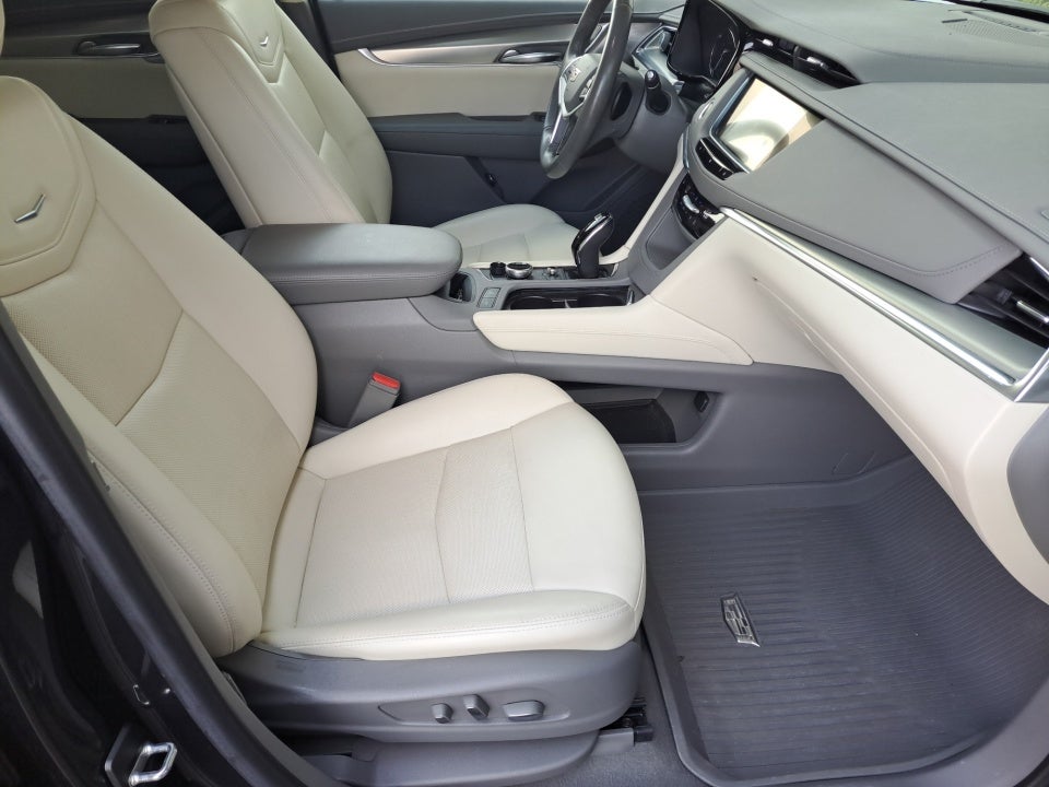2020 Cadillac XT5 FWD Premium Luxury