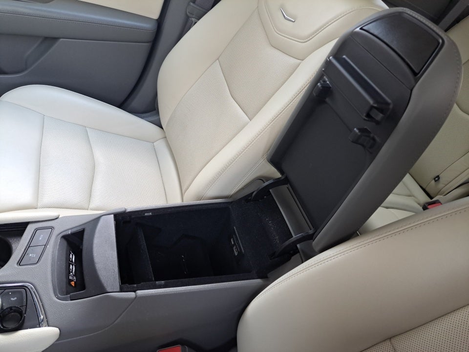 2020 Cadillac XT5 FWD Premium Luxury