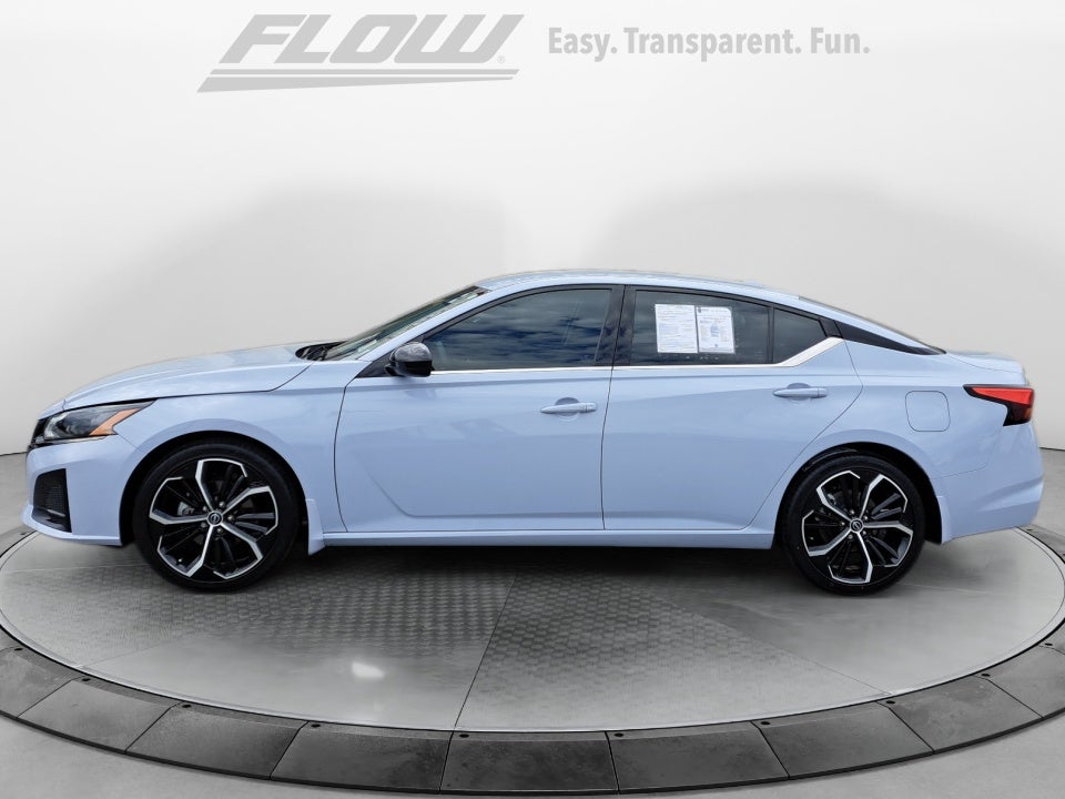 2023 Nissan Altima SR FWD