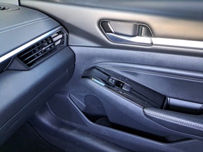 2021 Nissan Altima SV FWD