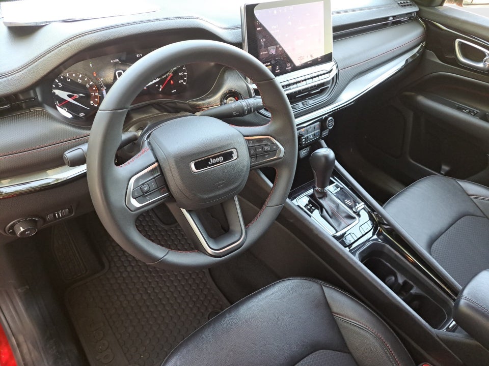 2025 Jeep Compass Trailhawk 4x4