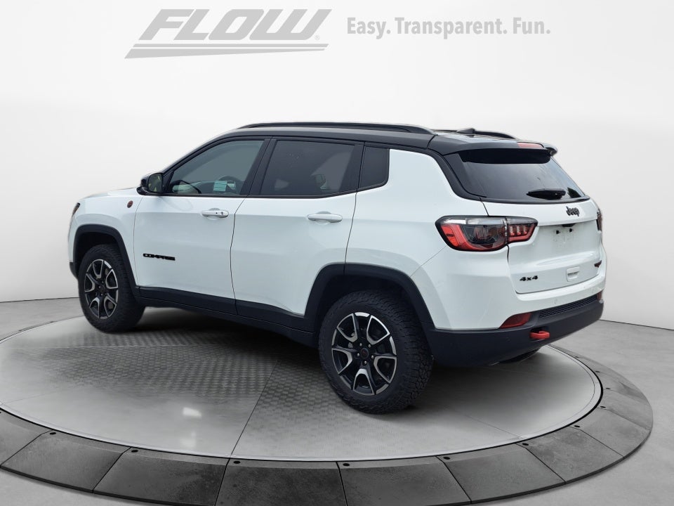 2025 Jeep Compass Trailhawk