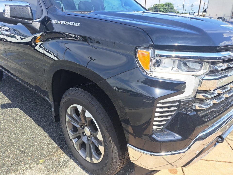 2025 Chevrolet Silverado 1500 LTZ