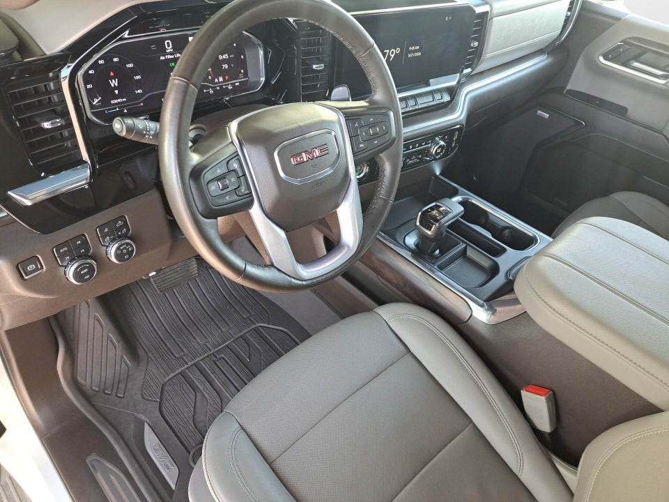 2023 GMC Sierra 1500 4WD Crew Cab Short Box SLT