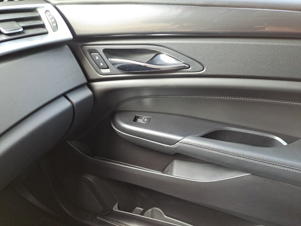 2016 Cadillac SRX Performance Collection