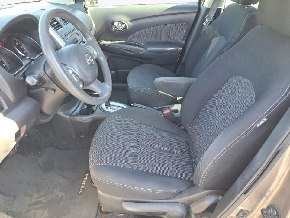 2014 Nissan Versa 1.6 SV