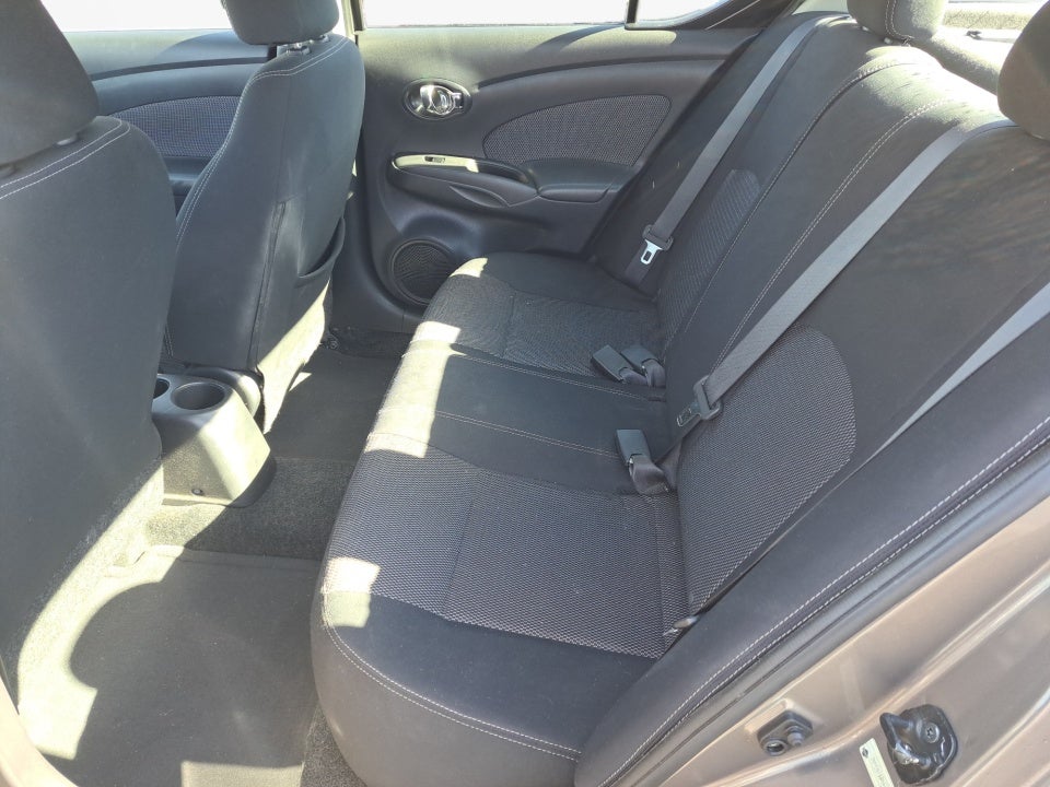 2014 Nissan Versa 1.6 SV