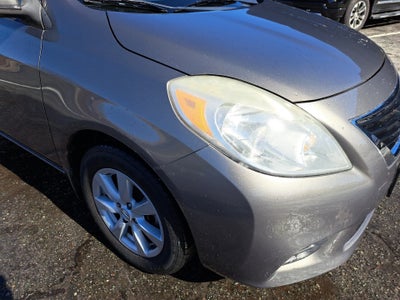 2014 Nissan Versa 1.6 SV