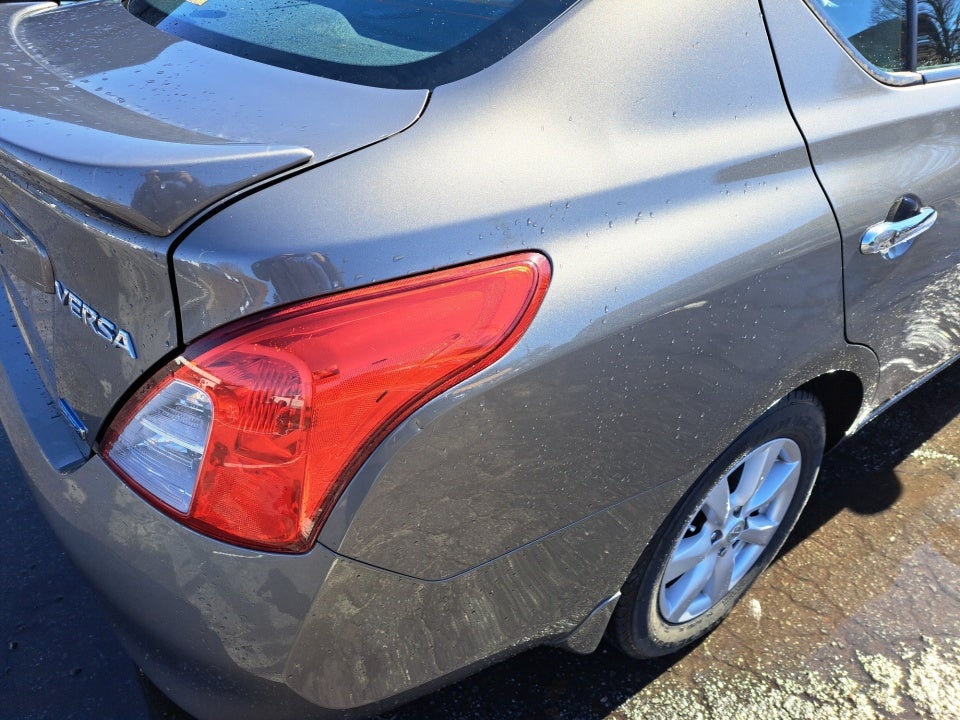 2014 Nissan Versa 1.6 SV