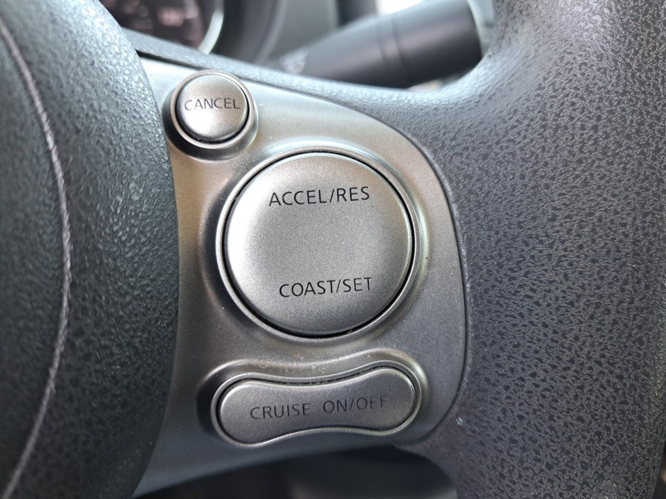 2014 Nissan Versa 1.6 SV