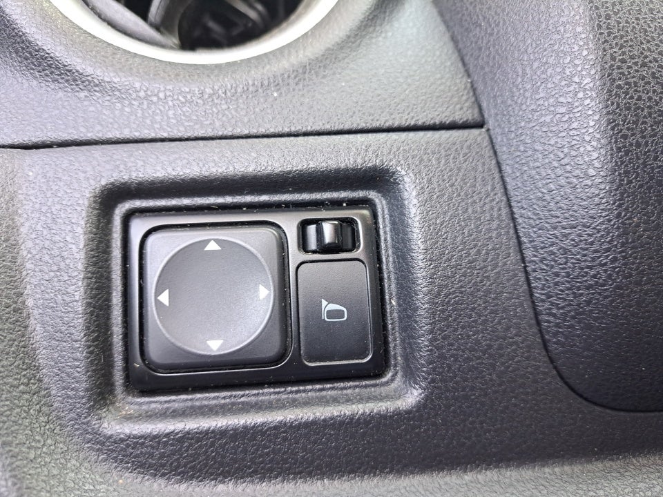 2014 Nissan Versa 1.6 SV