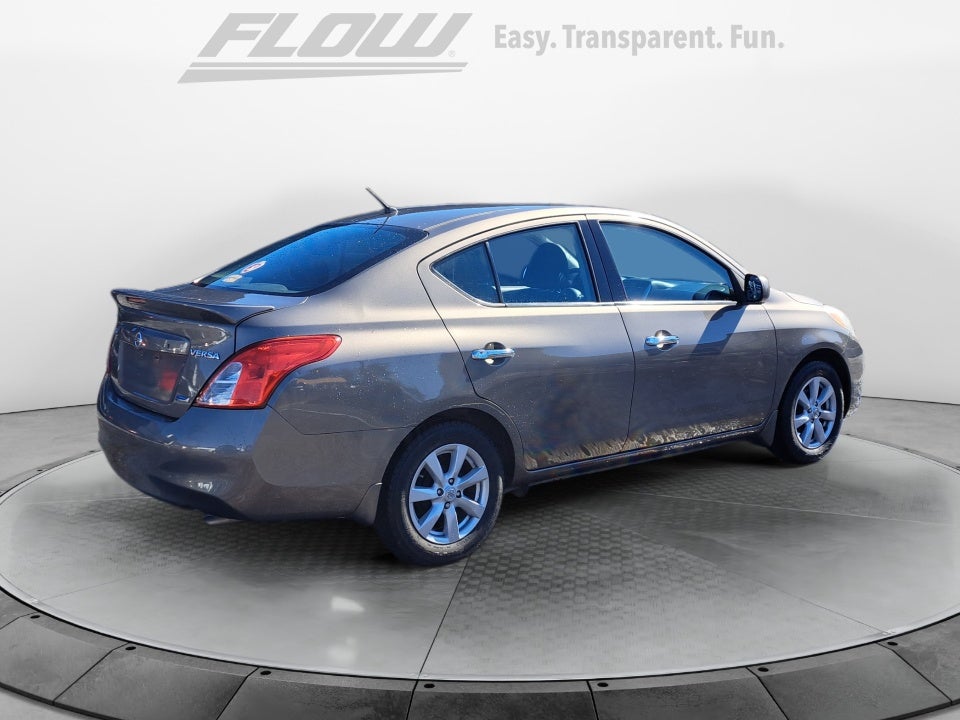 2014 Nissan Versa 1.6 SV