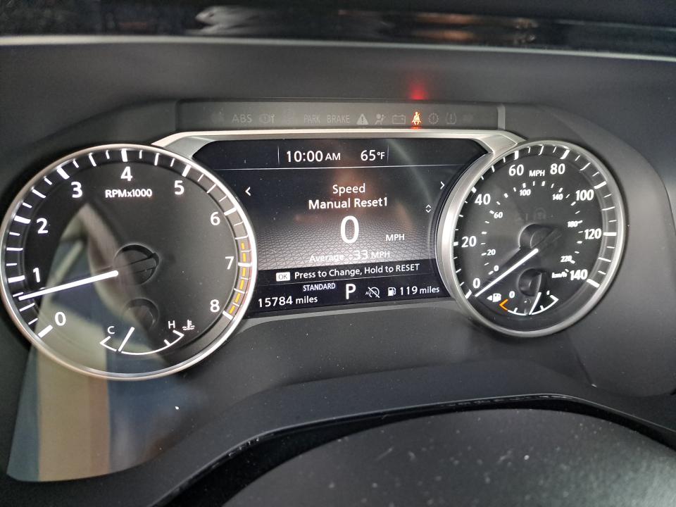 2025 Nissan Pathfinder SV