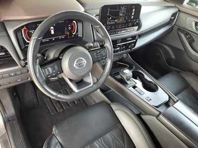 2021 Nissan Rogue Platinum FWD