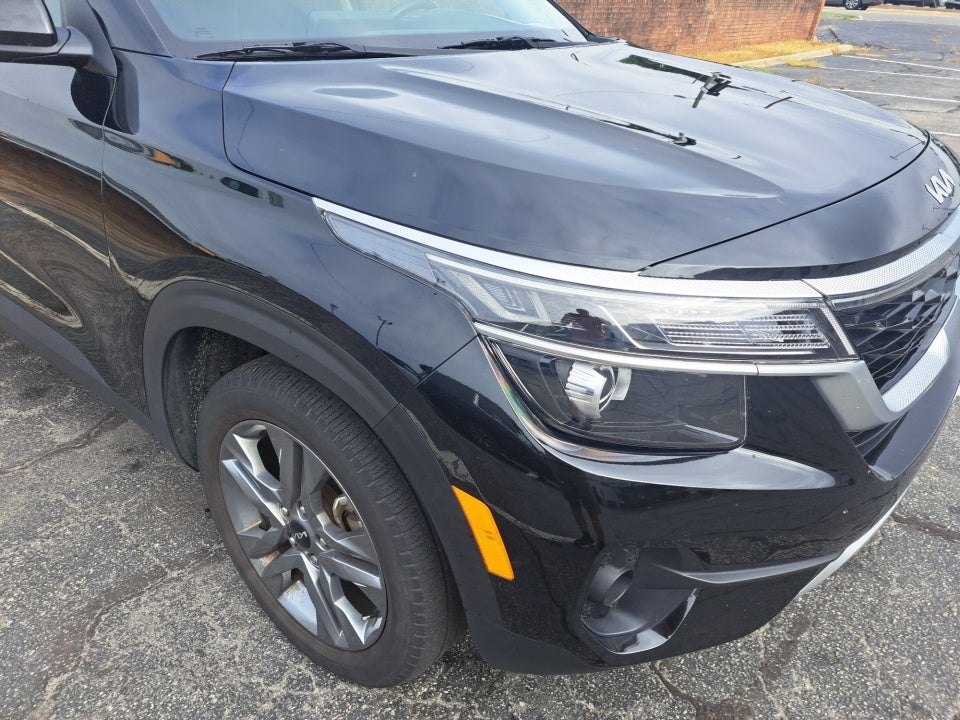 2023 Kia Seltos S