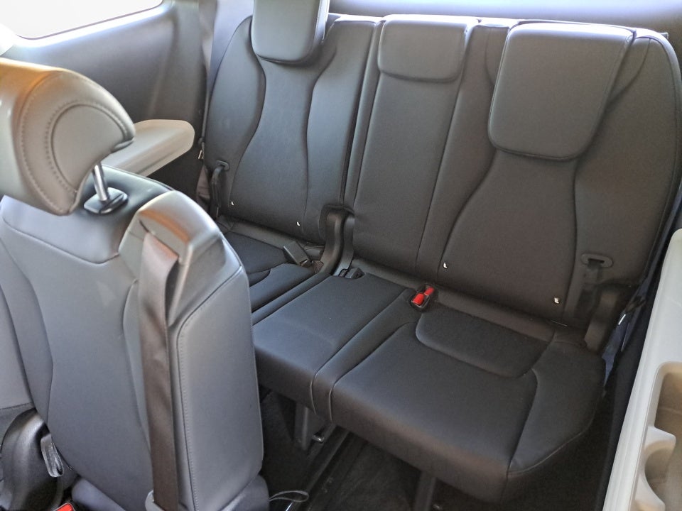 2023 Kia Carnival MPV LX Seat Package