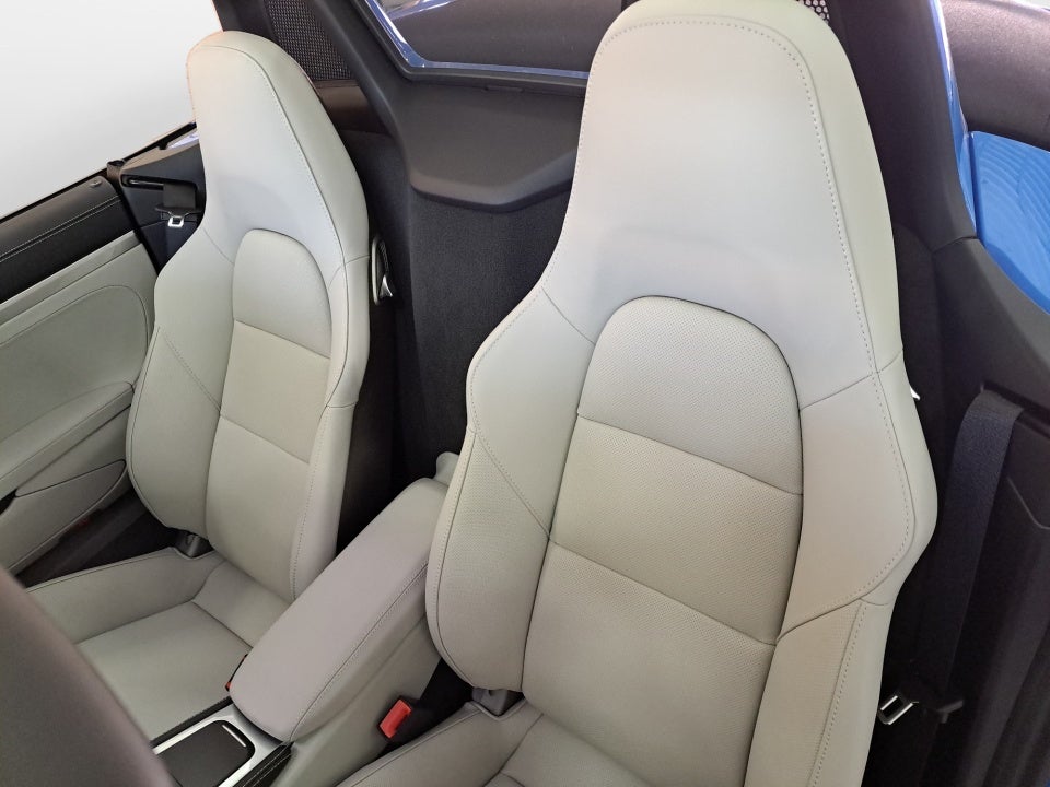 2025 Porsche 718 Boxster GTS 4.0