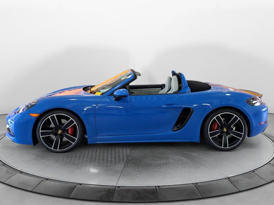 2025 Porsche 718 Boxster GTS 4.0