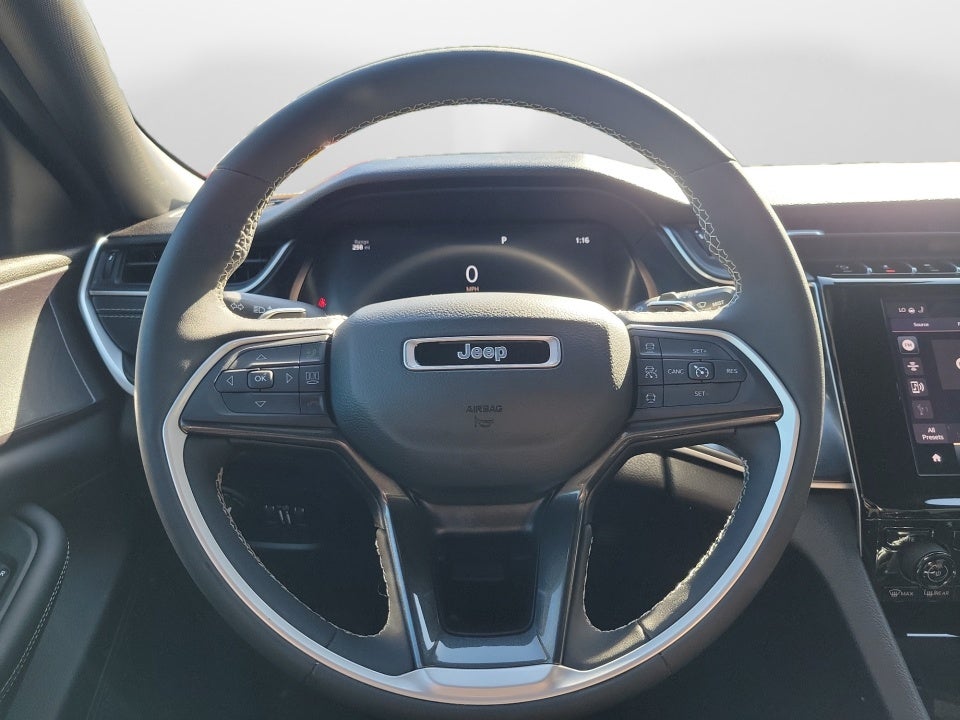 2023 Jeep Grand Cherokee Altitude 4x4