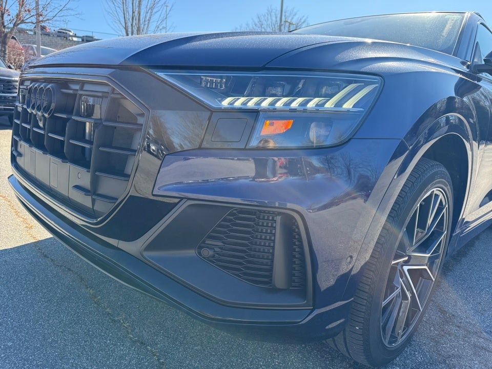 2023 Audi Q8 Premium Plus 55 TFSI quattro Tiptronic