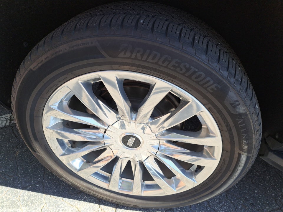 2022 Cadillac Escalade 4WD Premium Luxury