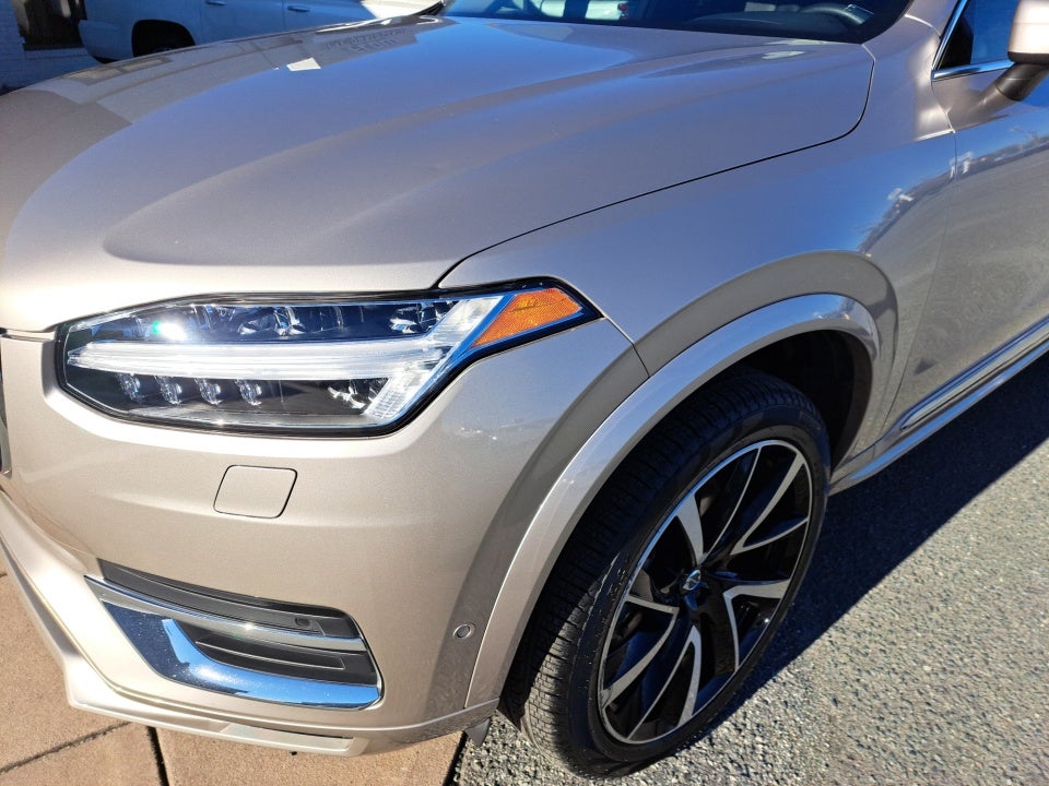 2023 Volvo XC90 B6 Plus 6-Seater