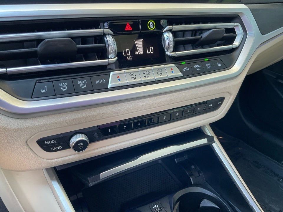 2022 BMW 330i 330i