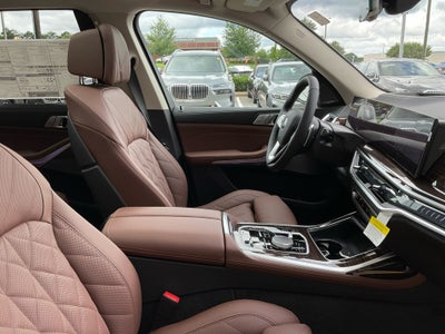 2026 BMW X7 xDrive40i
