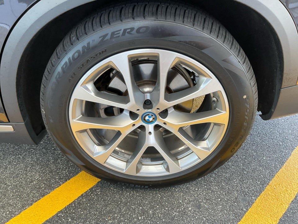 2022 BMW X5 PHEV xDrive45e