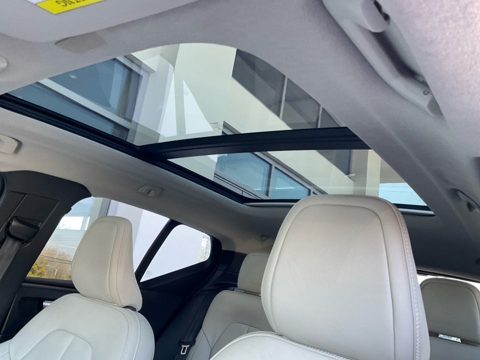 2020 Volvo XC40 Momentum