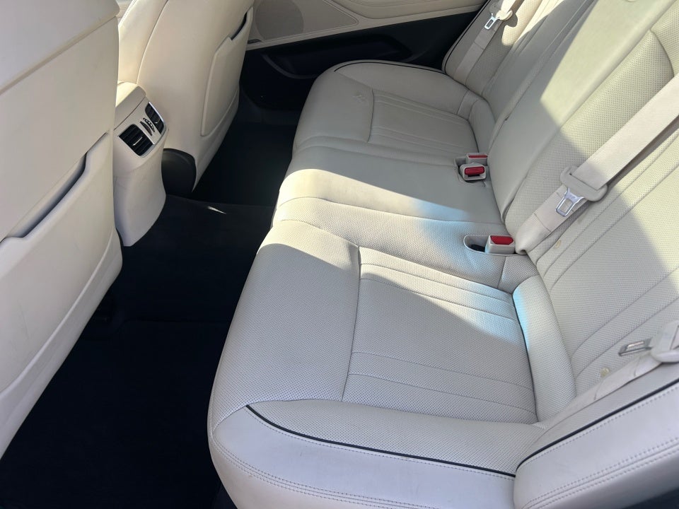 2016 Hyundai Genesis 3.8