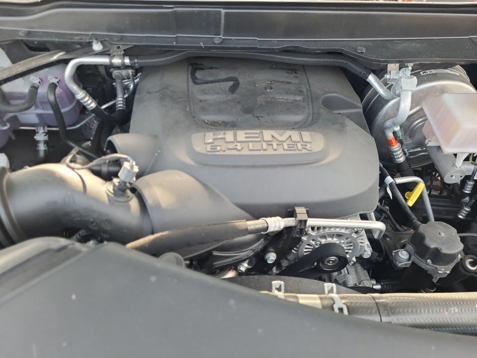 2024 RAM 2500 Tradesman Crew Cab 4x2 8' Box