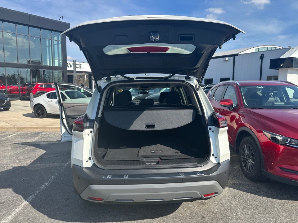 2023 Nissan Rogue SV FWD