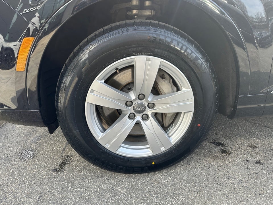 2019 Audi Q7 45 Premium