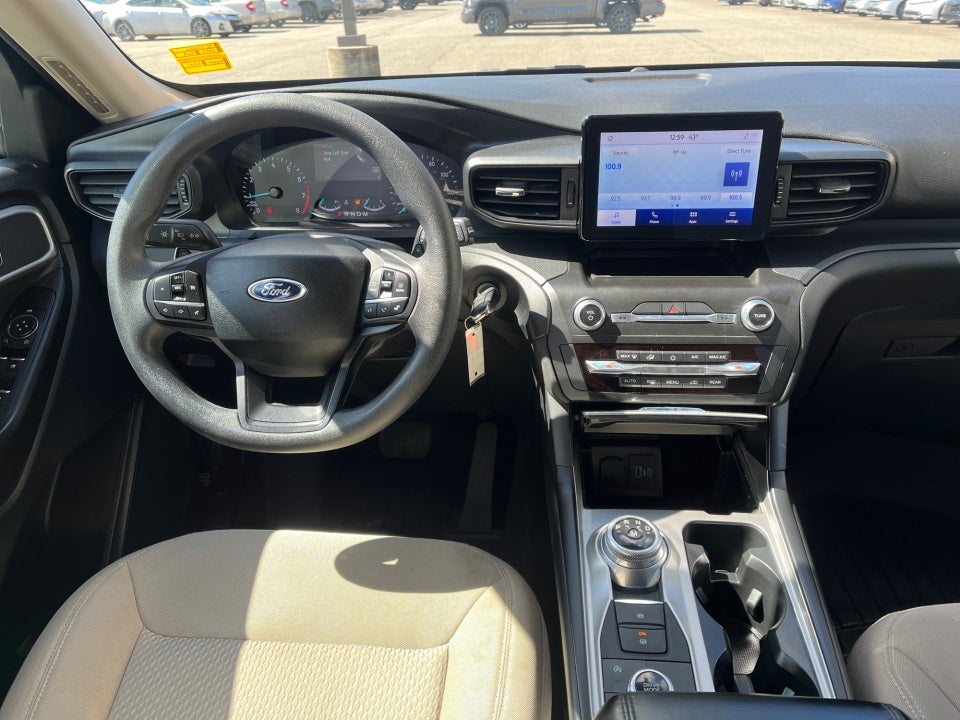 2020 Ford Explorer Base