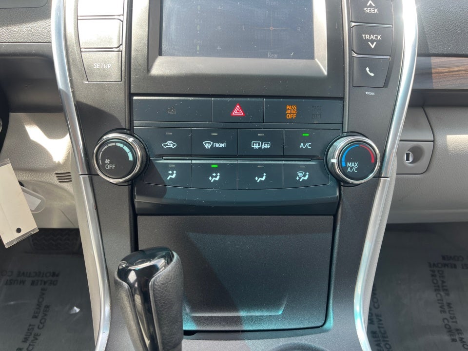 2015 Toyota CAMRY LE