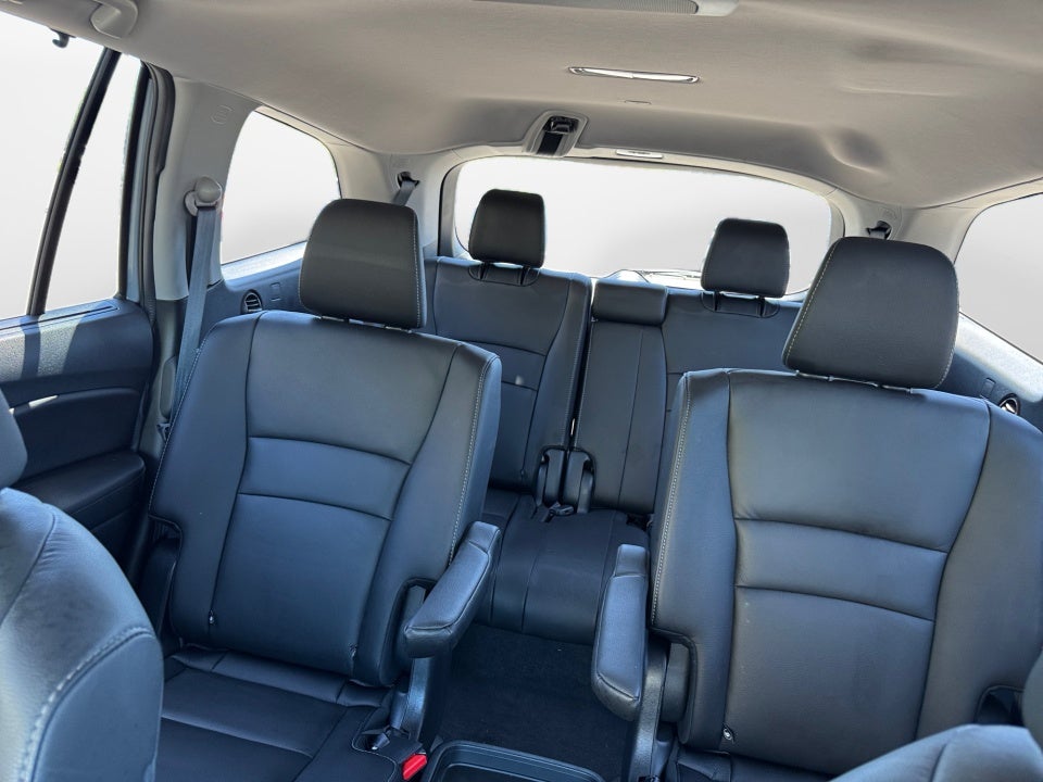 2022 Honda Pilot 2WD Touring 7 Passenger
