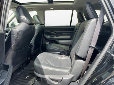 2024 Toyota GRAND HIGHLANDER Platinum