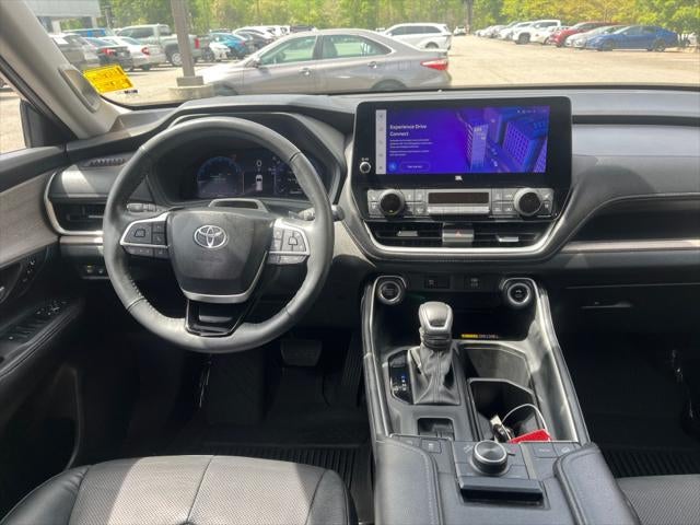 2024 Toyota GRAND HIGHLANDER Platinum