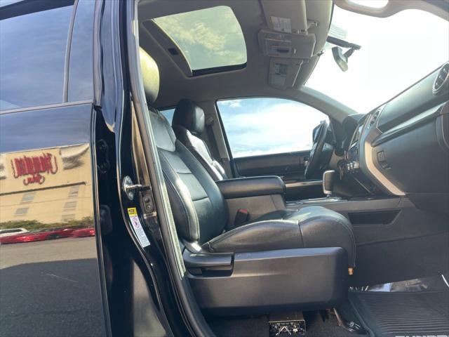 2016 Toyota TUNDRA 4X4 SR5 5.7L V8