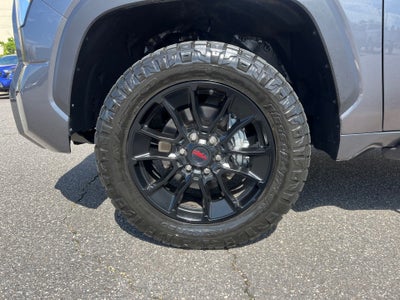 2025 Toyota TUNDRA 4X4 SR5