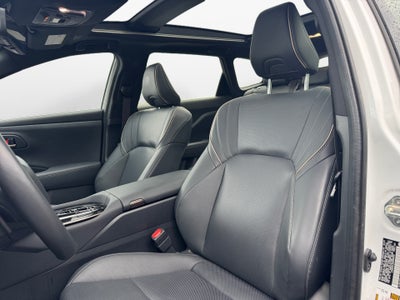 2025 Toyota Toyota Crown Signia Limited