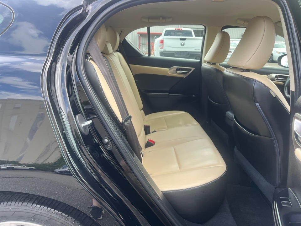 2016 Lexus CT Hybrid