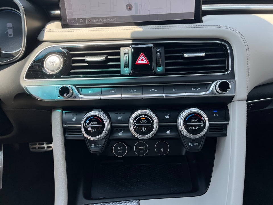 2023 Genesis G70 3.3T