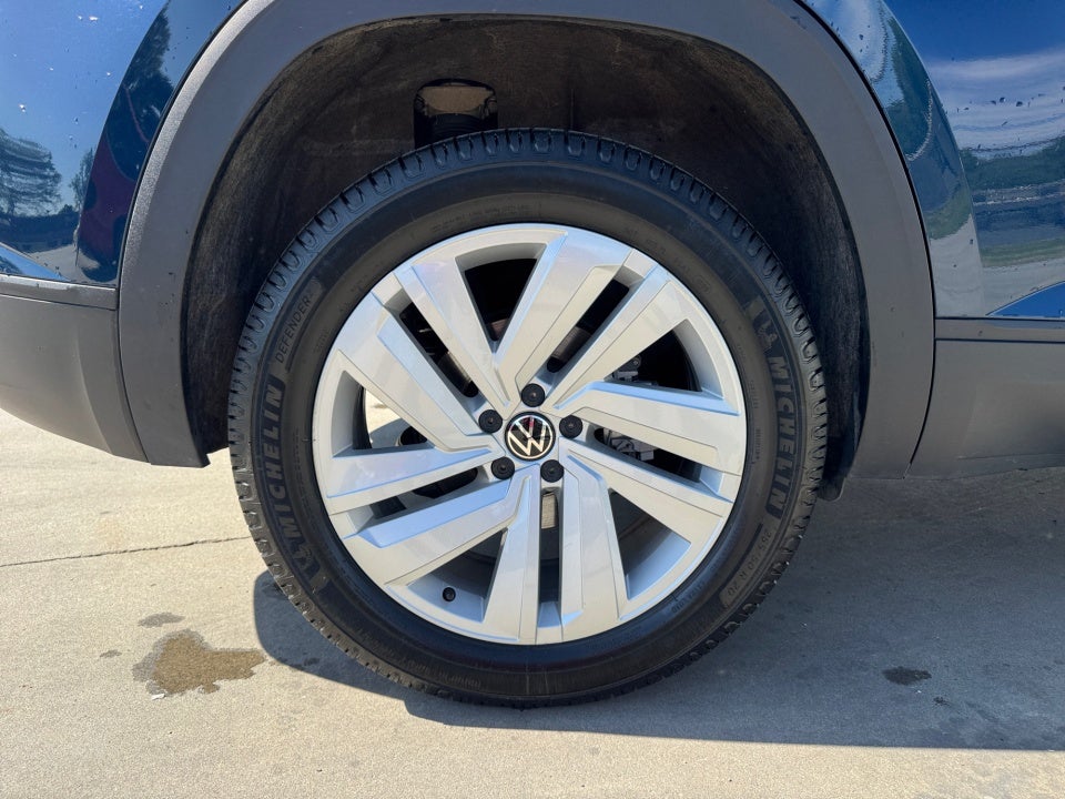 2023 Volkswagen Atlas Cross Sport 3.6L V6 SE w/Technology