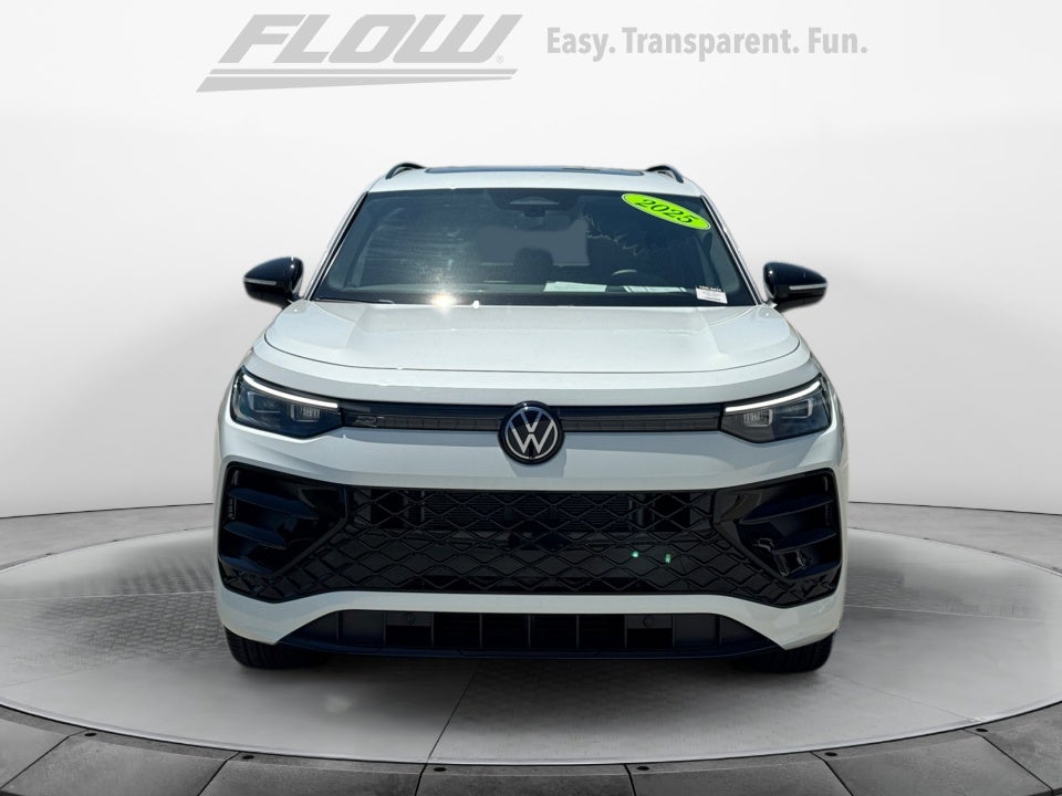 2025 Volkswagen Tiguan 2.0T SE R-Line Black
