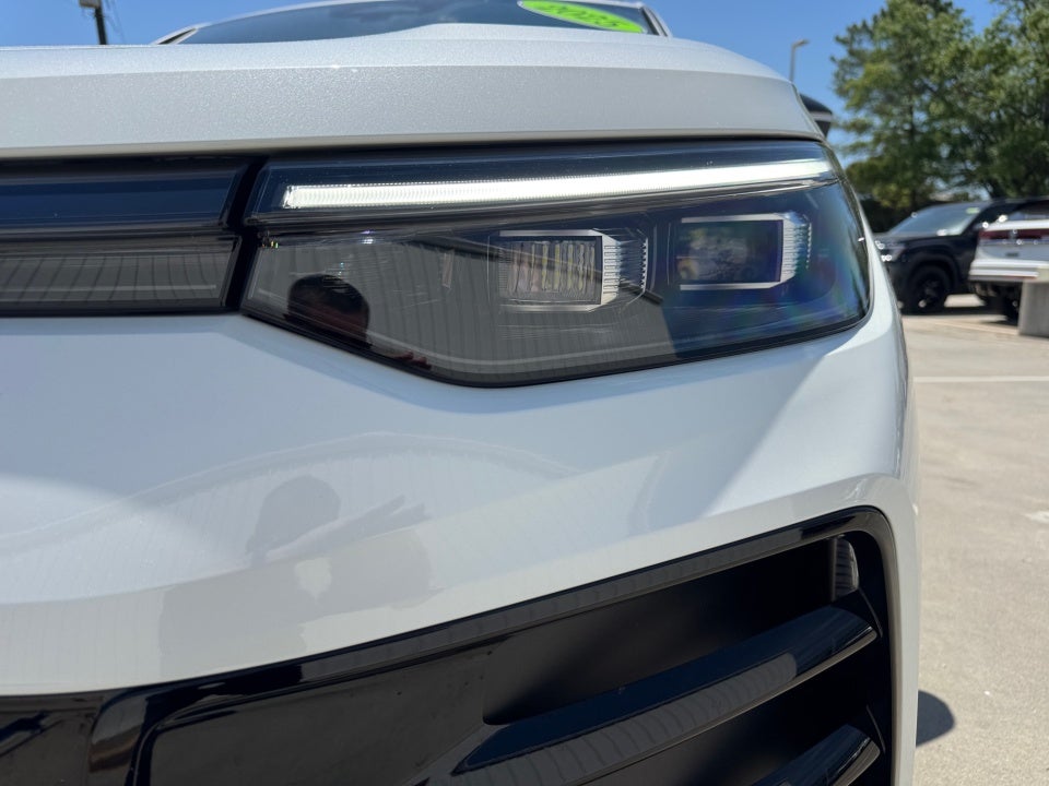 2025 Volkswagen Tiguan 2.0T SE R-Line Black